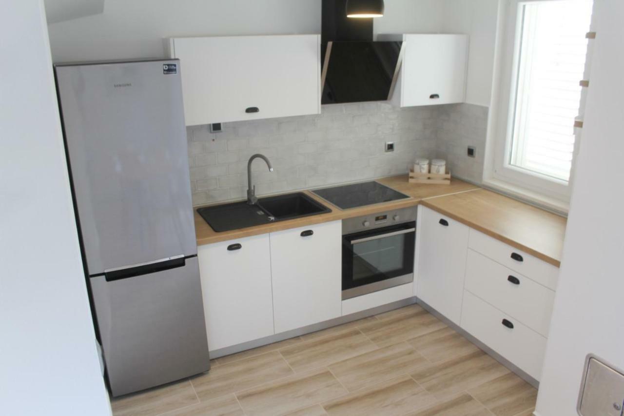 Apartman Rina,Биоград на Мору Екстериор снимка